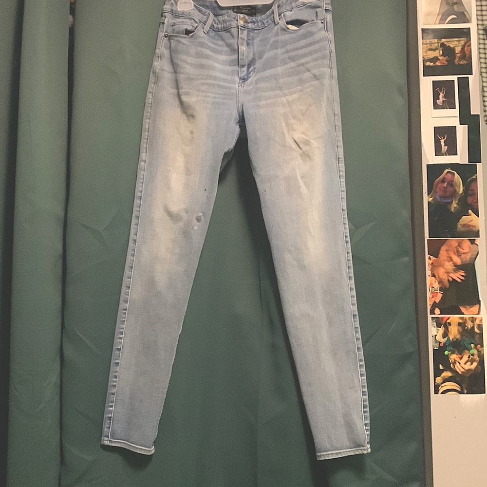 Worn Light wash skinny jeans
